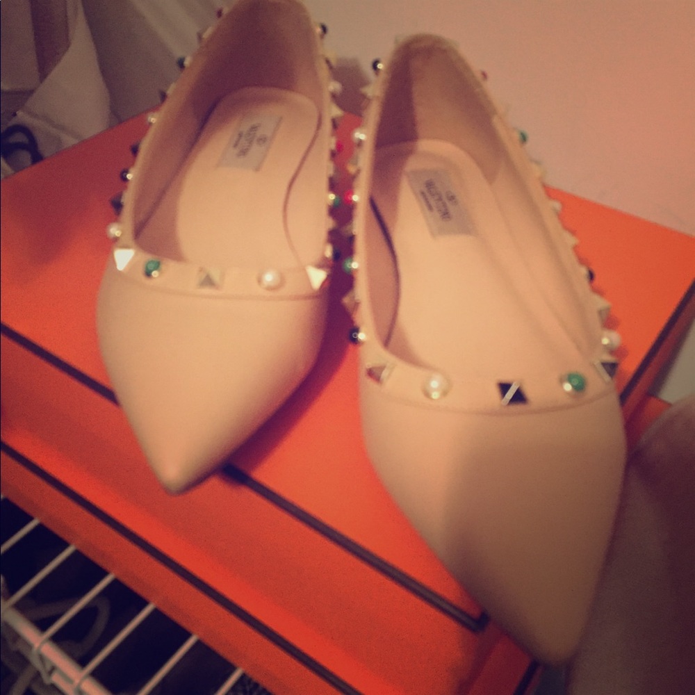 Cute pair but too tight for me